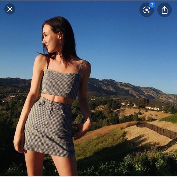 Brandy Melville gingham Juliette skirt - Picture 5 of 7